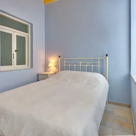 Island Of Luxury Apartments Ermoupoli Exterior photo
